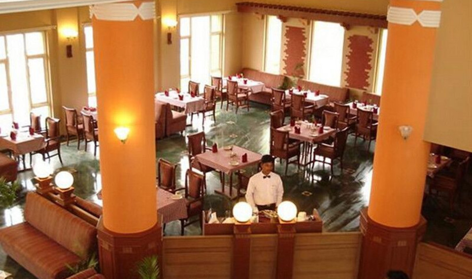Hotel Mayur Sterling Resort Lonavala Restaurant